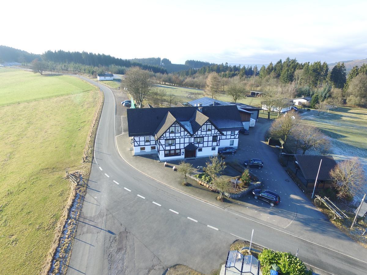 Landgasthof Rademacher Finnentrop Exterior photo